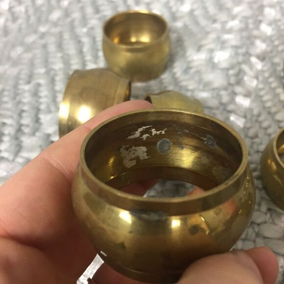 Traditional Brass Napkin Rings - Set of 12 - Picture 6 of 7